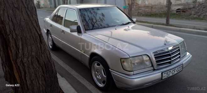 Mercedes E 200 1995, 280,000 km - 2.0 l - Gəncə
