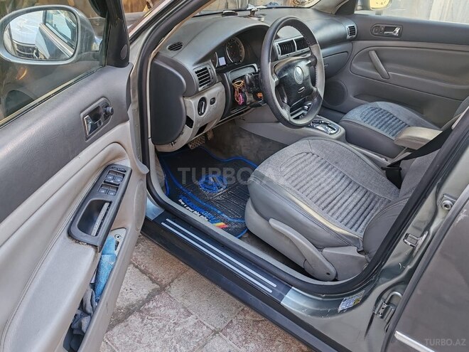 Volkswagen Passat 2003, 420,000 km - 1.8 l - Bakı
