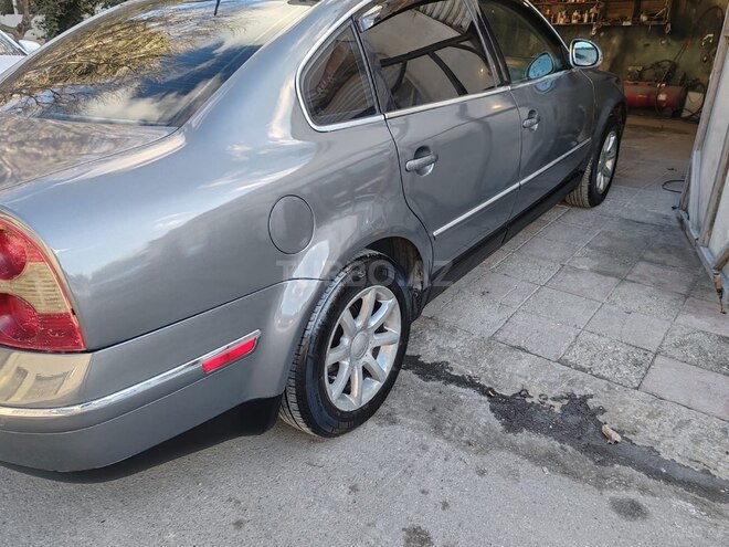 Volkswagen Passat 2003, 420,000 km - 1.8 l - Bakı