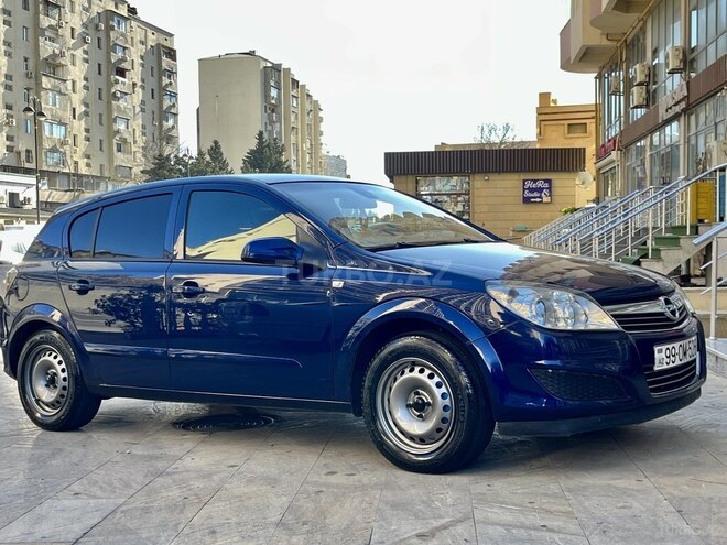 Opel Astra 2009, 300,005 km - 1.4 l - Bakı
