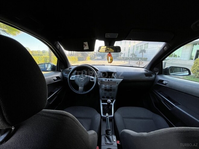 Opel Astra 2009, 300,005 km - 1.4 l - Bakı