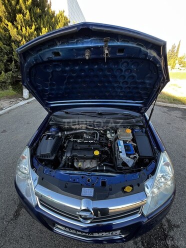 Opel Astra 2009, 300,005 km - 1.4 l - Bakı