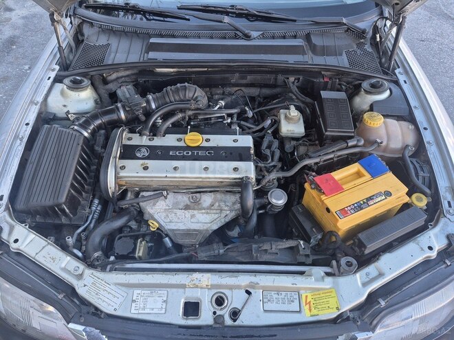 Opel Vectra 1996, 399,000 km - 2.0 l - Bakı