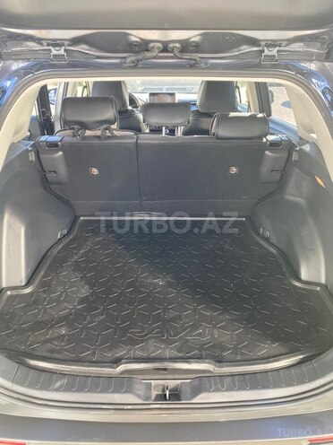 Toyota RAV4 2019, 105,117 km - 2.0 l - Bakı