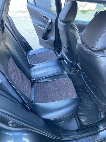 Toyota RAV4 2019, 105,117 km - 2.0 l - Bakı