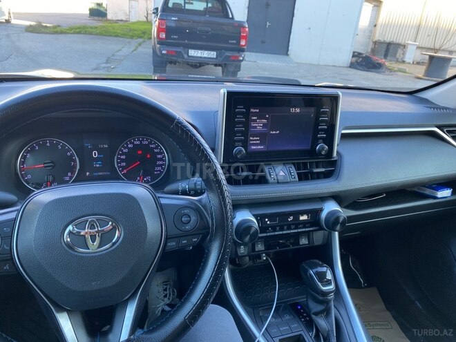Toyota RAV4 2019, 105,117 km - 2.0 l - Bakı