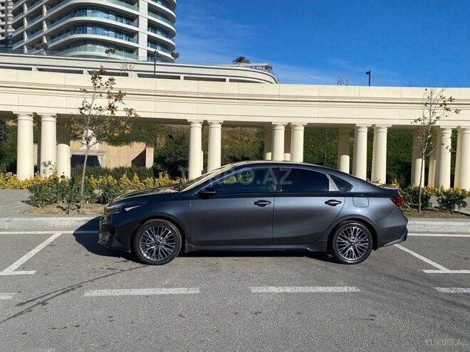 Kia Cerato-4
