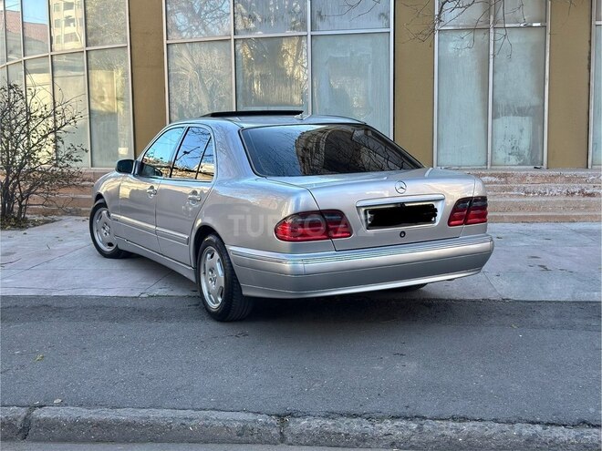 Mercedes E 220 2002, 512,457 km - 2.2 l - Bakı