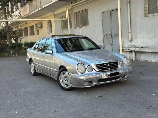 Mercedes E 220 2002, 512,457 km - 2.2 l - Bakı