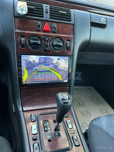 Mercedes E 220 2002, 512,457 km - 2.2 l - Bakı