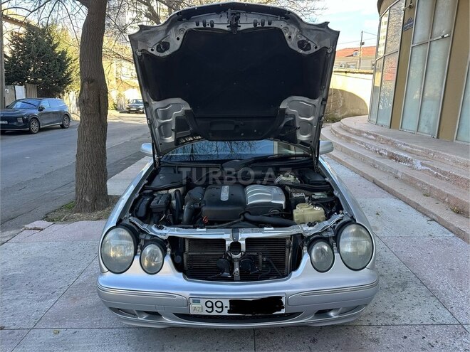 Mercedes E 220 2002, 512,457 km - 2.2 l - Bakı
