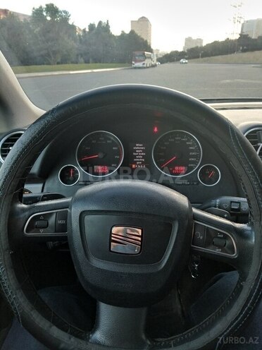 SEAT Exeo-4