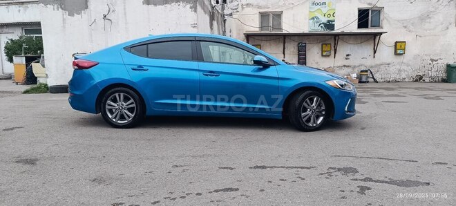 Hyundai Elantra 2016, 135,000 km - 2.0 л - Bakı