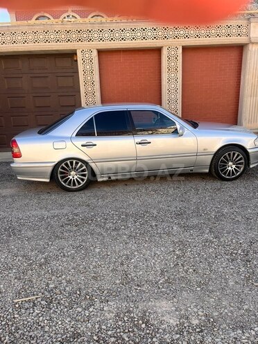 Mercedes C 280 1995, 330,000 km - 2.8 л - Bakı