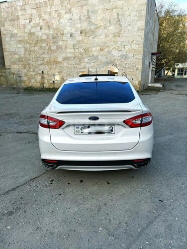 Ford Fusion (North America)-2