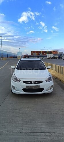 Hyundai Accent 2012, 300,100 km - 1.6 л - Bakı