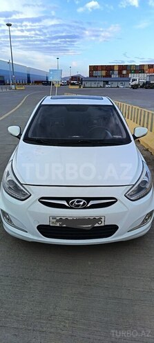 Hyundai Accent 2012, 300,100 km - 1.6 л - Bakı