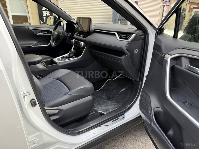 Toyota RAV4 2024, 13,000 km - 2.5 l - Şəmkir