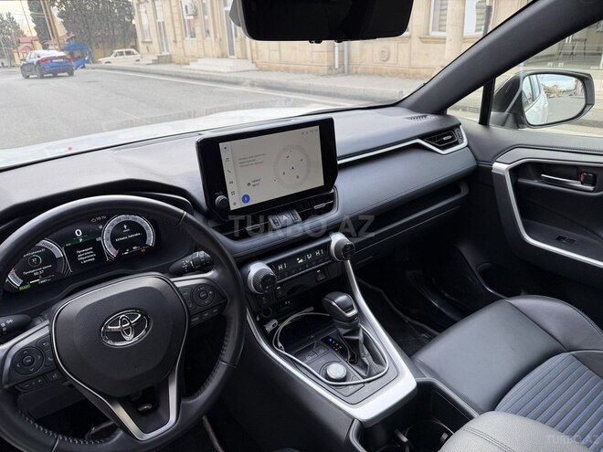 Toyota RAV4 2024, 13,000 km - 2.5 l - Şəmkir
