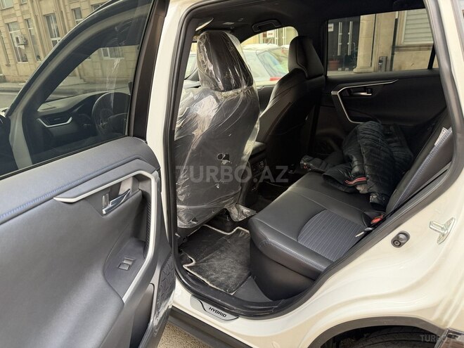 Toyota RAV4 2024, 13,000 km - 2.5 l - Şəmkir