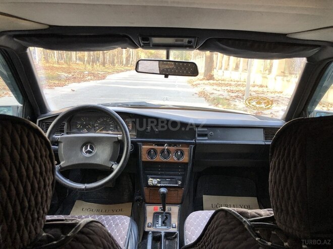 Mercedes 190 1991, 121,120 km - 2.0 л - Mingəçevir