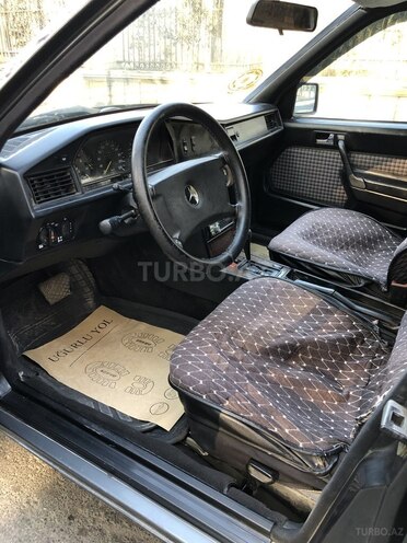 Mercedes 190 1991, 121,120 km - 2.0 л - Mingəçevir
