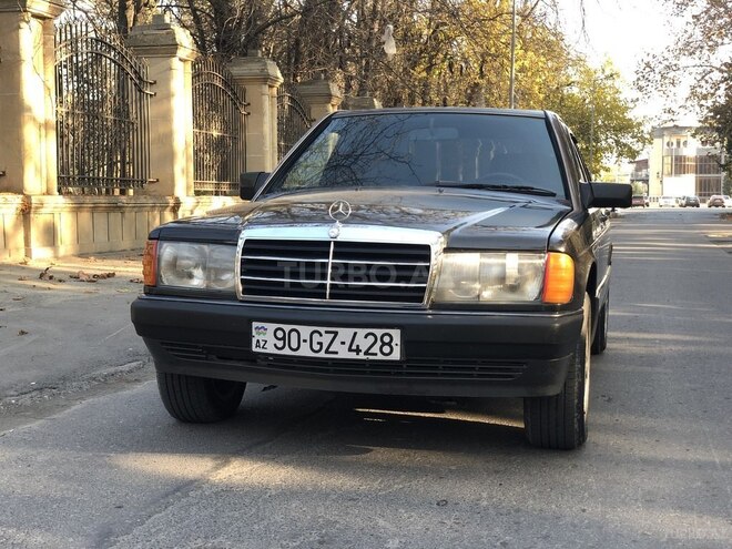 Mercedes 190 1991, 121,120 km - 2.0 л - Mingəçevir