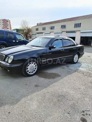 Mercedes E 270 2000, 680,000 km - 2.7 l - Mingəçevir