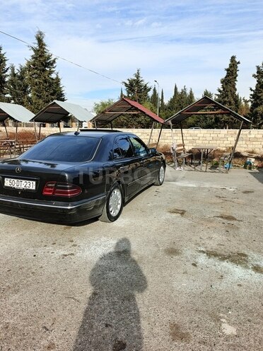 Mercedes E 270 2000, 680,000 km - 2.7 l - Mingəçevir
