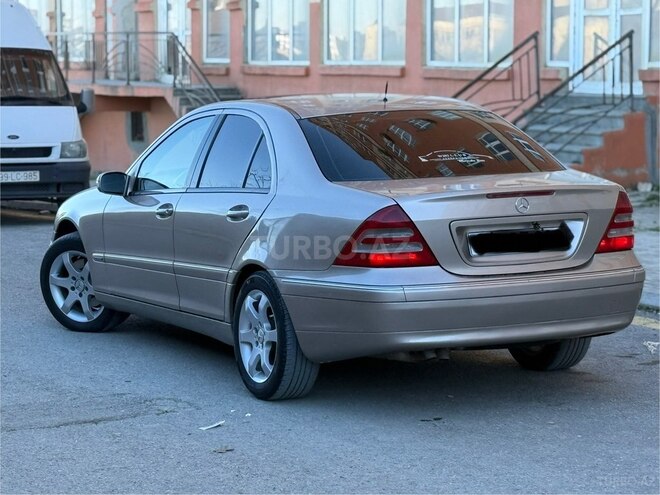 Mercedes C 240 2001, 289,542 km - 2.6 l - Bakı