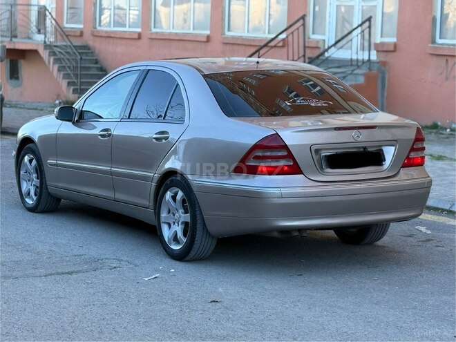 Mercedes C 240 2001, 289,542 km - 2.6 l - Bakı