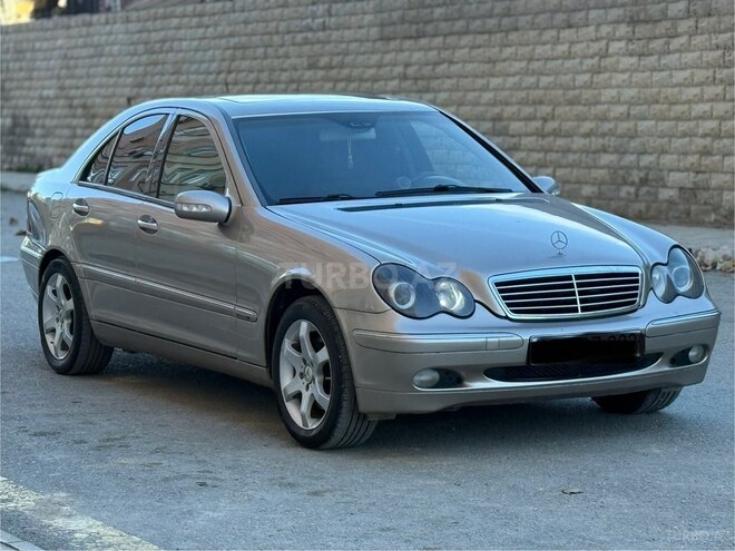 Mercedes C 240 2001, 289,542 km - 2.6 l - Bakı