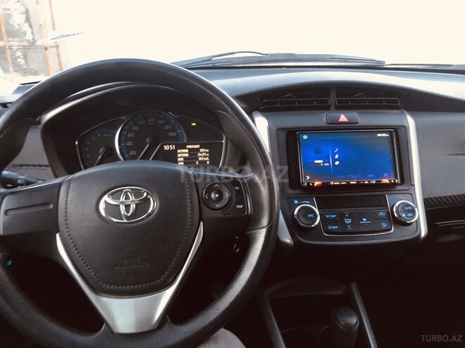 Toyota Corolla Fielder 2019, 377,000 km - 1.5 l - Bakı