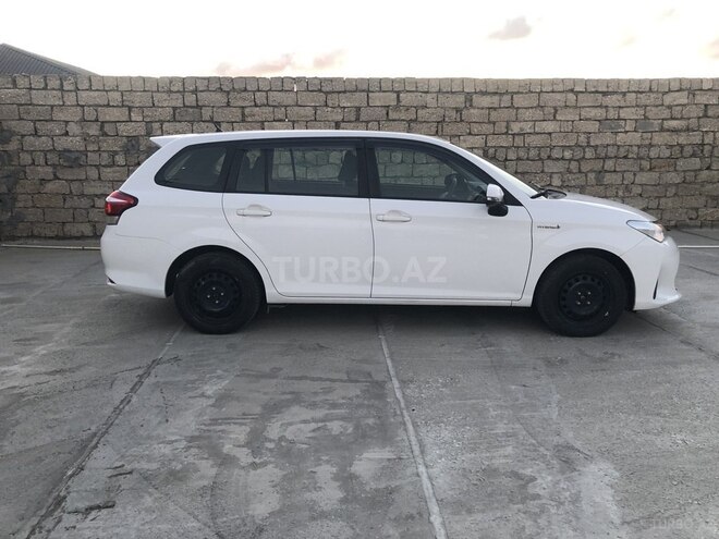 Toyota Corolla Fielder 2019, 377,000 km - 1.5 l - Bakı