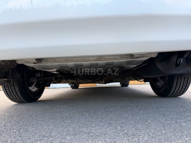 Toyota Camry-8