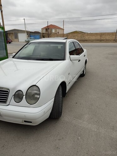 Mercedes E 220 1998, 459,000 km - 2.2 l - Bakı