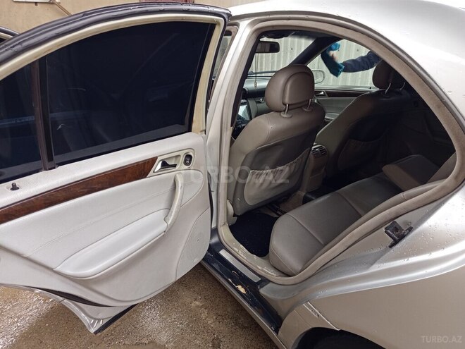 Mercedes C 200 2004, 300,000 km - 1.8 l - Bakı