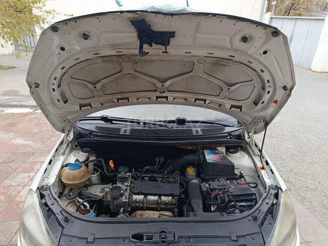 Skoda Fabia 2011, 200,000 km - 1.2 l - Bakı