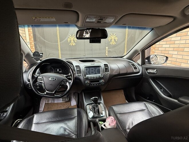 Kia K3 2016, 180,000 km - 1.6 l - Bakı