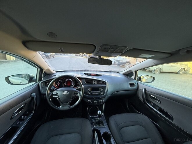 Kia  2013, 270,000 km - 1.4 l - Bakı