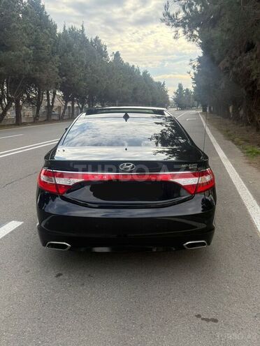 Hyundai Grandeur-9
