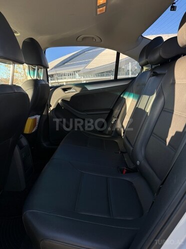 Volkswagen Jetta 2017, 74,000 km - 1.4 l - Bakı