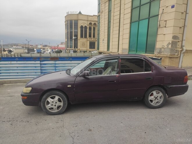 Toyota Corolla 1996, 290,000 km - 1.5 l - Bakı