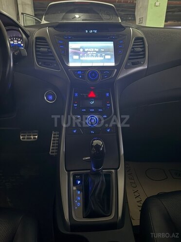Hyundai Elantra 2014, 105,000 km - 1.8 l - Bakı