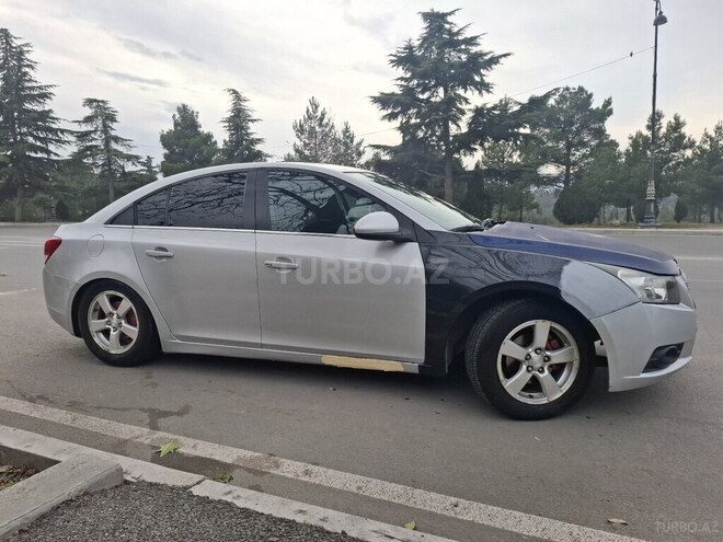 Chevrolet Cruze 2013, 254,000 km - 1.4 l - Gəncə