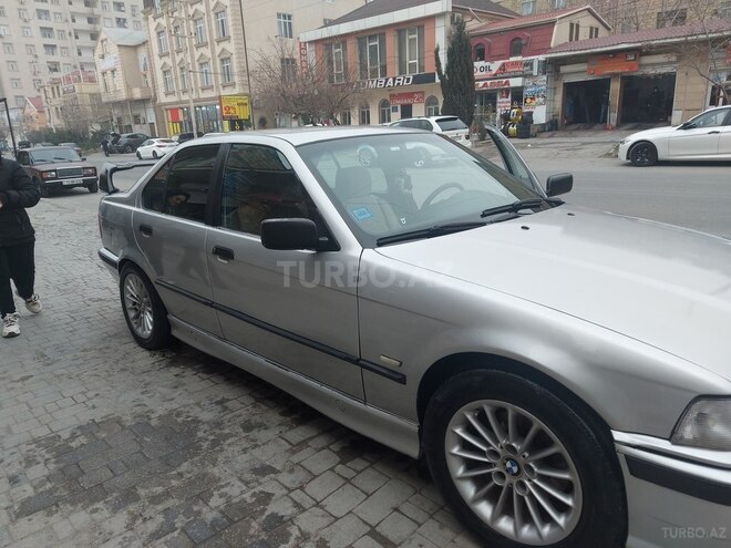 BMW 318 1997, 380,000 km - 1.8 l - Bakı