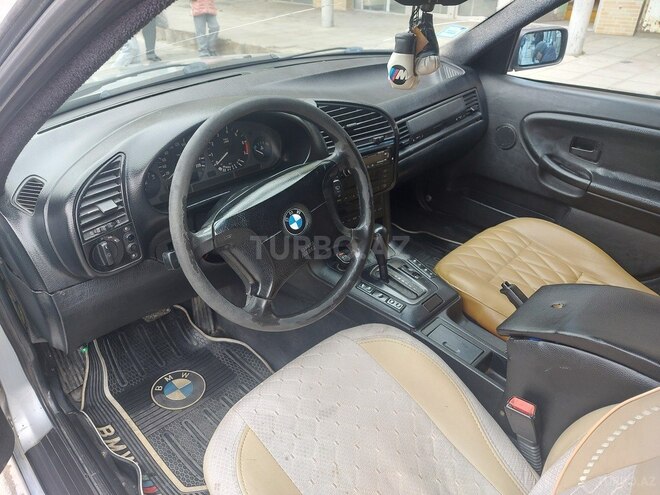 BMW 318 1997, 380,000 km - 1.8 l - Bakı