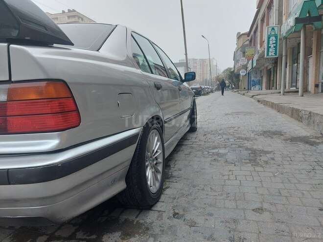 BMW 318 1997, 380,000 km - 1.8 l - Bakı