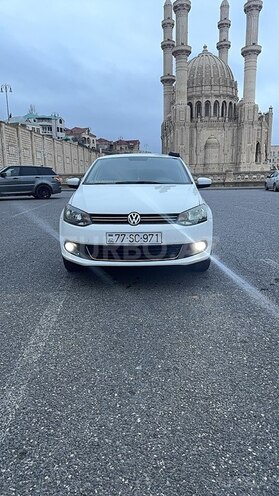 Volkswagen Polo 2013, 150,000 km - 1.6 l - Bakı
