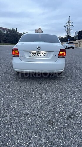 Volkswagen Polo 2013, 150,000 km - 1.6 l - Bakı